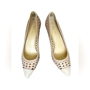 Nine West rose beige leather upper with heart shape cutouts size 7.5